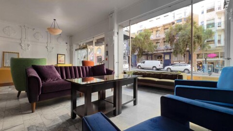 슈퍼히어로 호텔