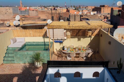 리아드 카마 프리바티프