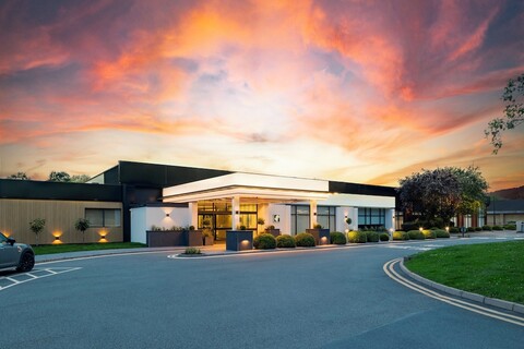 홀리데이 인 코번트리 M6, Jct.2 바이 IHG