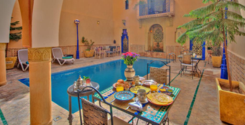 리아드 라 빌라 블루