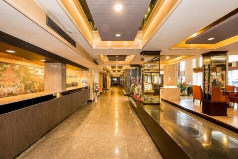 더 니란 그랜드 호텔