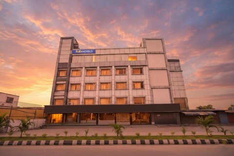 FabHotel Namo Stay Inn