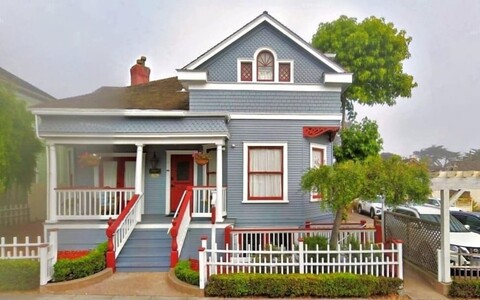 퍼시픽 그로브 인