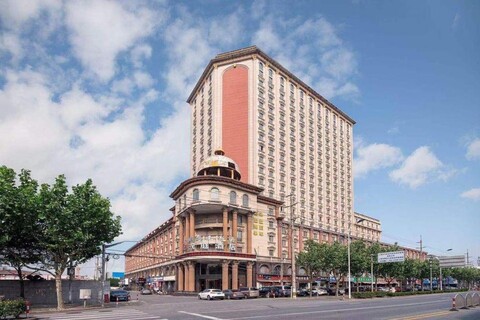 Yizhi Hotel (Shanghai Pudong New Area Caolu Subway Station)