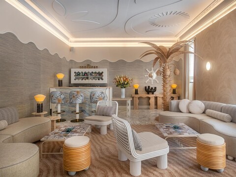 오텔 르 솔레아 바이 인우드 호텔스