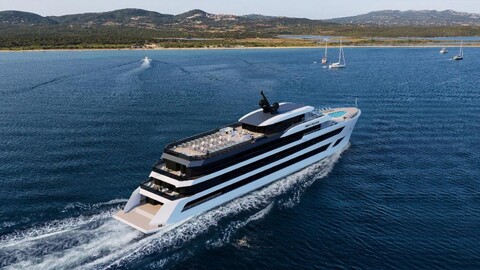 Aime'e Luxury Cruise
