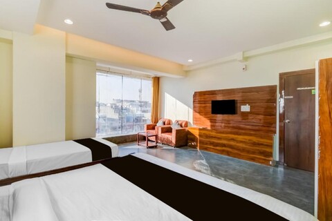 Hotel O by OYO Malani Inn