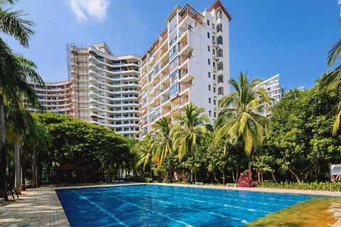 Sanya Phoenix Qiaoqiao Travel Rent (Sanya Bay Phoenix International Airport Store)