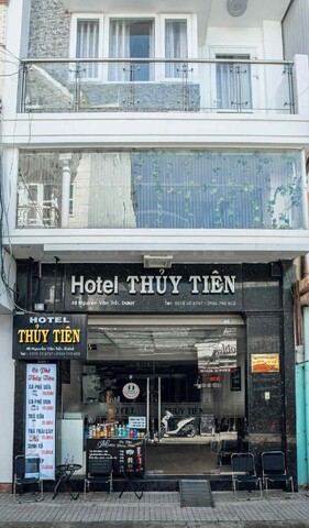 투이 띠엔-탁 타오