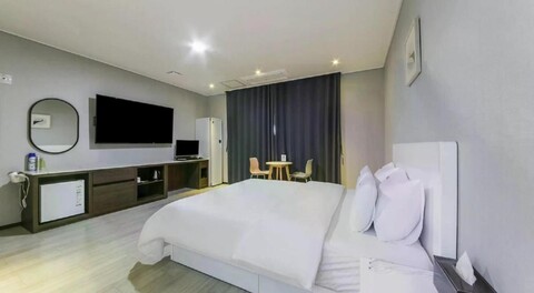 군산 더시티 호텔