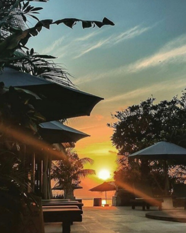 샨티 빌리지 비치 호텔