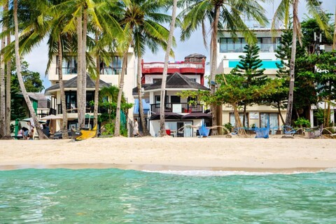 La Suerte Inn
