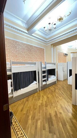 Veluna Inn Hotel & Hostel