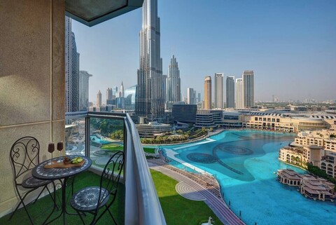 두라니 홈즈 럭스 리빙, 부르즈 칼리파 및 분수 전망, 칸막이 없는 세 번째 방