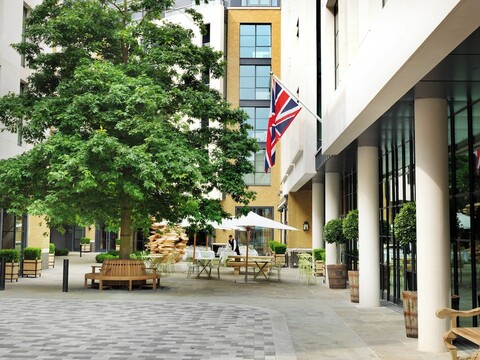 햄 야드 호텔, 펌데일 호텔