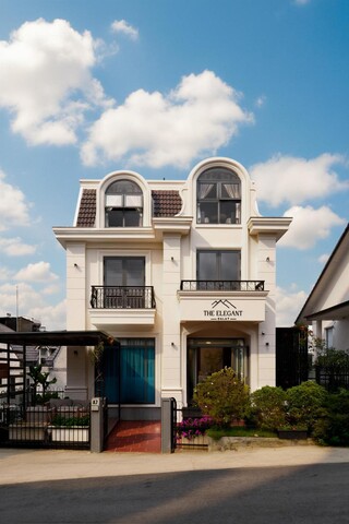 디 엘레강트 다랏