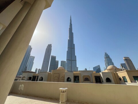 두라니 홈즈 - 다운타운의 웅장한 4베드룸