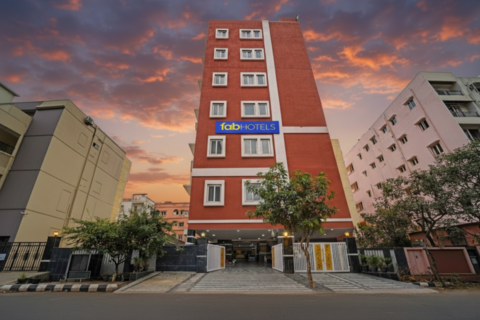 FabHotel AB7 Stays