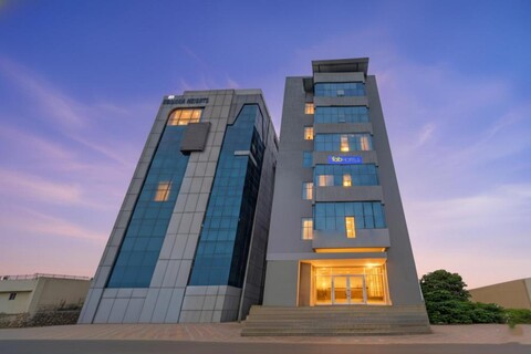 FabHotel Eyries The Business