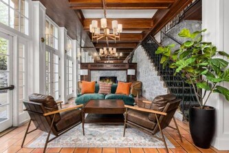 Sonoma Stonehouse Suite 14