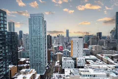 토론토 스카이라인 스위트