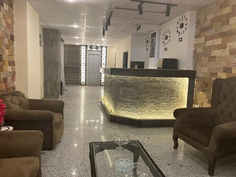 베르사유 피라미드 호텔