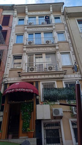 넥서스 바이 탁심 호텔