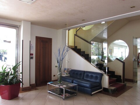 호텔 트레 벨레