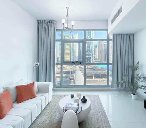 프레스티지 마리나 리빙 1 베드룸 발코니, 수영장 및 체육관