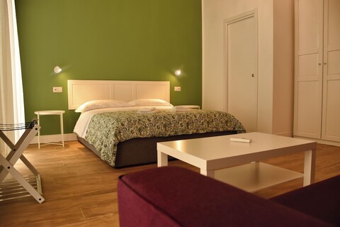 첸트로 스토리코 룸스