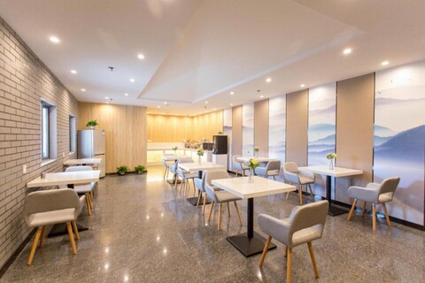 Qingmu Hotel (Nanjing Daqiao South Road University of Finance and Economics)