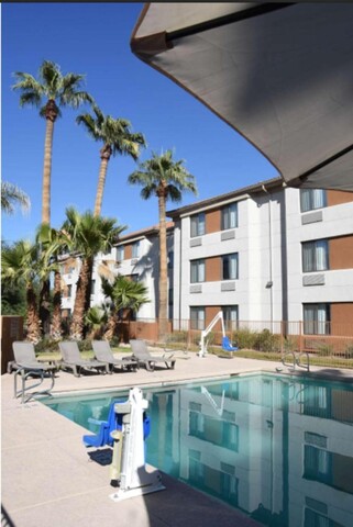 Sky Harbor Airport Inn
