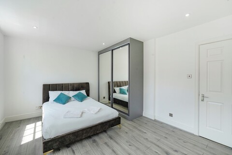 플랫 4 보샴프 플레이스