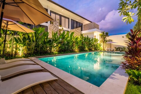 더 알 아파트먼트 페레레난