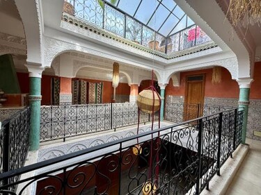 Riad Flottement Des Songes