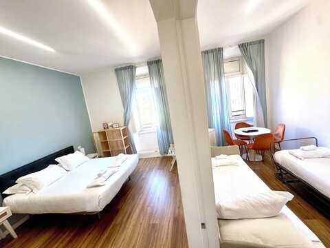 Lexie Suites Guesthouse