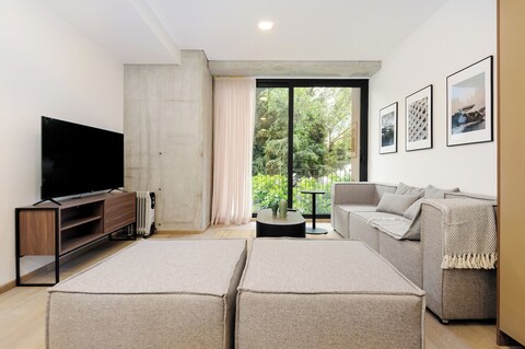 설리번 바이 윈우드 하우스