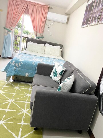 AAO’s 앳 새경 956 콘도미니엄