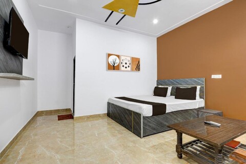 Hotel O by OYO NAMAN INN