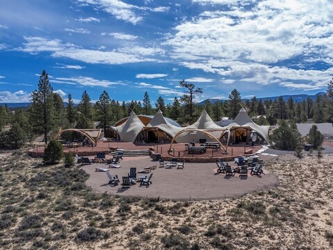 언더 캔버스 브라이스 캐년