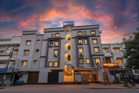 FabHotel Rush Inn