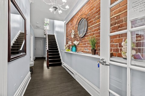 레드 조지 인 앤드 스위트