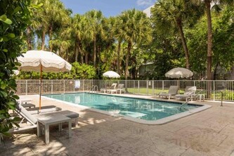 셀리나 마이애미 리버