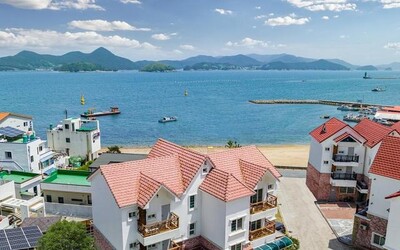 통영 화이트비치펜션