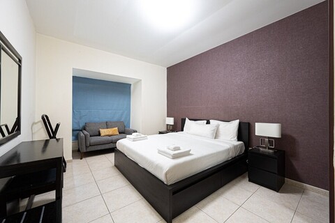 만질 - 넓은 1베드룸, 마리나 뷰 포함