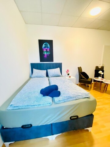 리징 근처 9명 수용 가능한 넓은 2베드룸 아파트