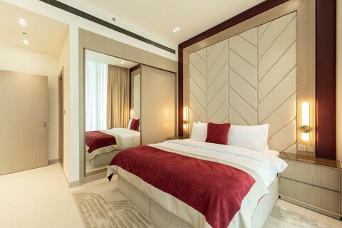 프리미엄 JVC 아파트먼트, 프라이빗 수영장 있음