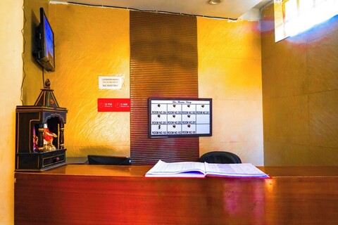 룸샬라 호텔 인 장푸라