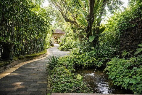 율리아 빌리지 인