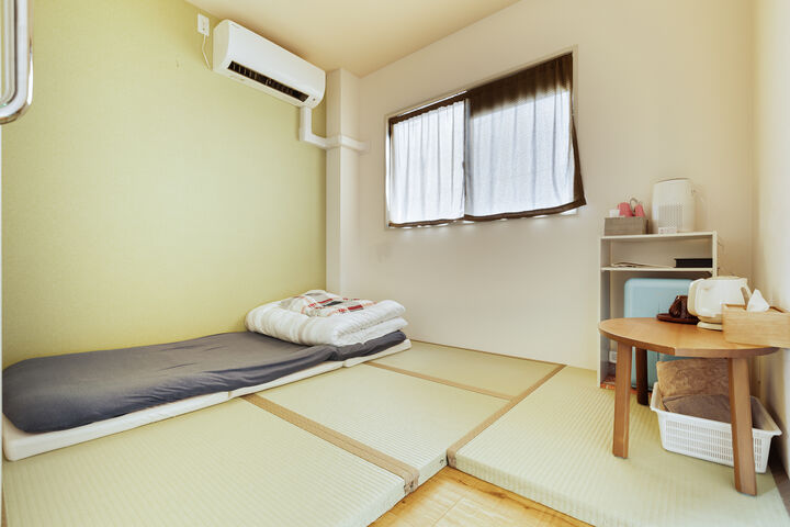 room detail thumbnail 0